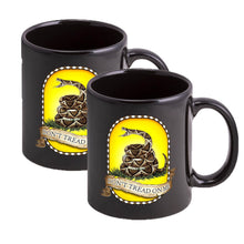 Load image into Gallery viewer, Don't Tread On Me Stoneware Black Mug Set