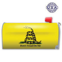 Load image into Gallery viewer, Don&#39;t Tread On Me Gadsen Mailbox Cover
